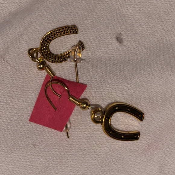 Neiman Marcus Gold Horseshoe Earrings - Picture 1 of 3